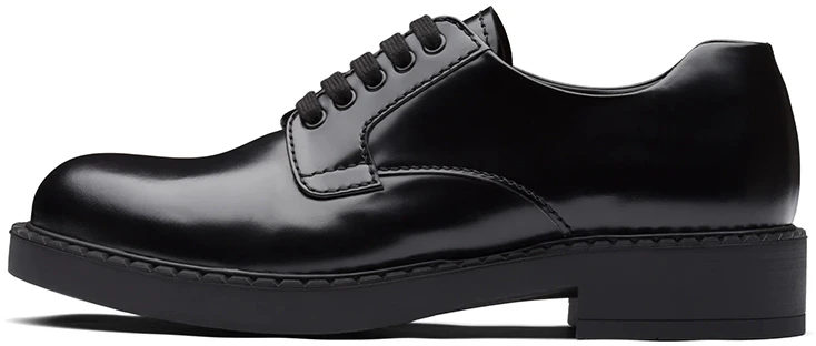 prada-matte-leather-lace-up-shoes-black-2-ee-345-p39-f0002