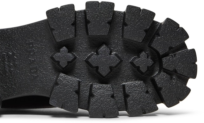 普拉达黑色亮面Rois Monolith短靴 1T255M-3L09-F0002 Purchase 普拉达黑色亮面Rois Monolith短靴 1T255M-3L09-F0002