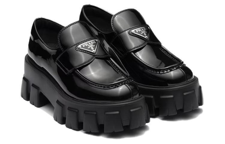 Shop 프라다 모노리스 로퍼 (블랙 가죽) 2DE130_055_F0002