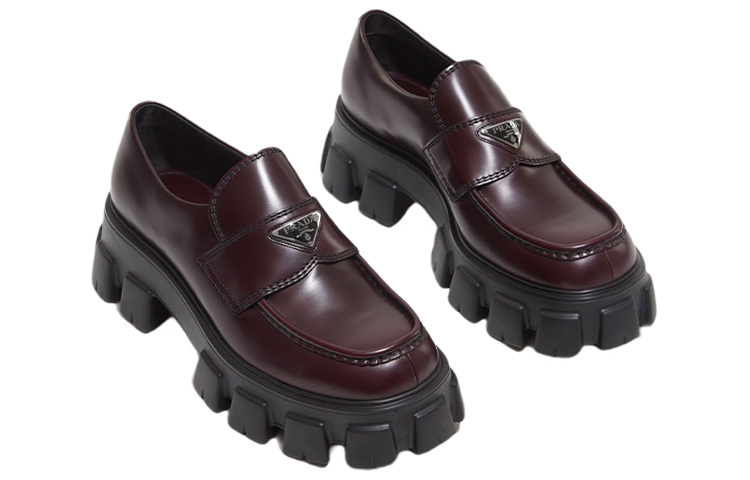 Prada Monolith Logo-Plaque Loafers 'Red Brown' 圖 3