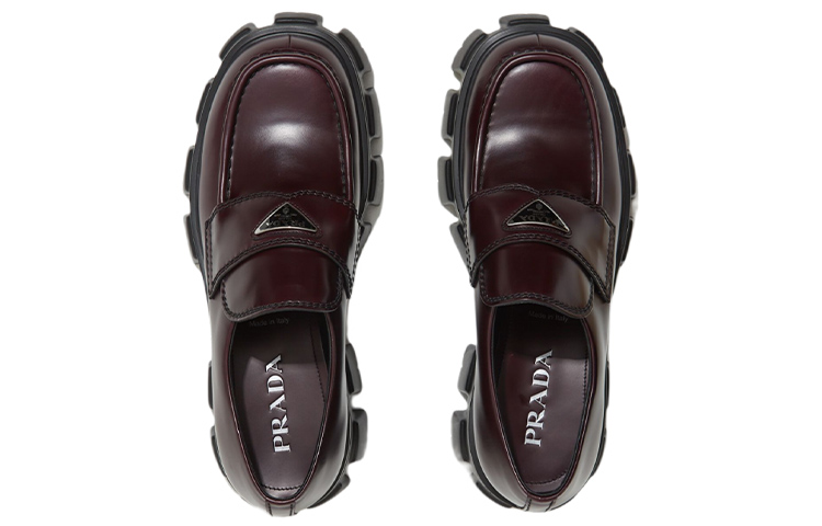Prada Monolith Logo-Plaque Loafers 'Red Brown' 圖 4