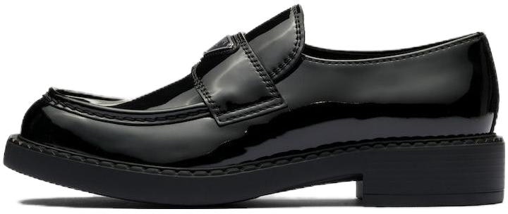 prada-loafer-black-patent-leather-2-de-127-069-f0002