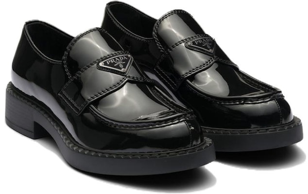 Prada Loafer Kulit Lak 'Hitam' 2DE127_069_F0002 Lookbook Prada Loafer Kulit Lak 'Hitam' 2DE127_069_F0002