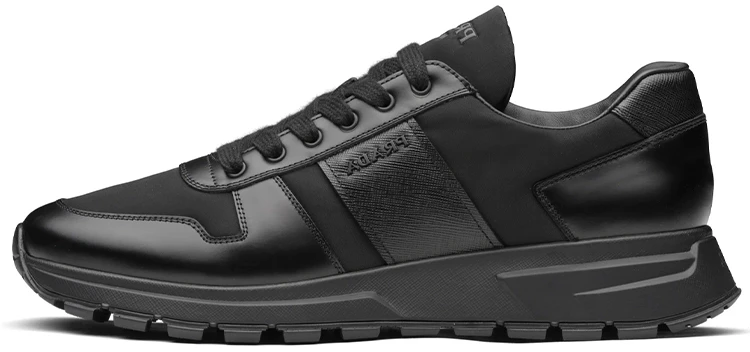 prada-prax-01-sleek-black-4-e3581-3-l09-f0002-f-g000