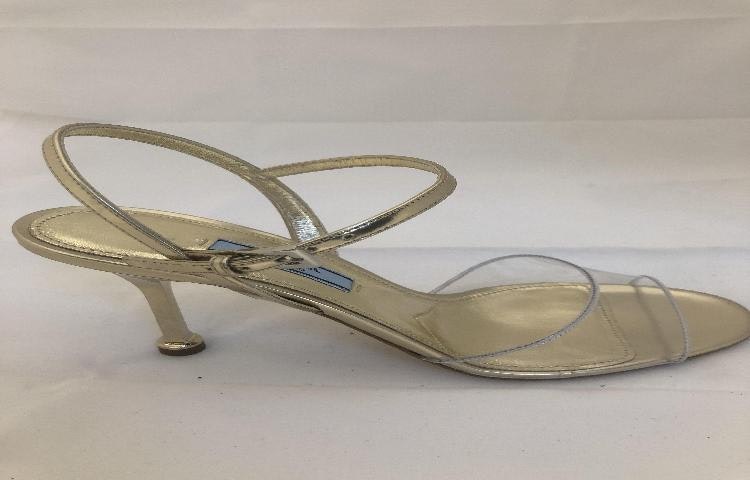 prada-pre-grey-1-x457-l3-kgff-0846