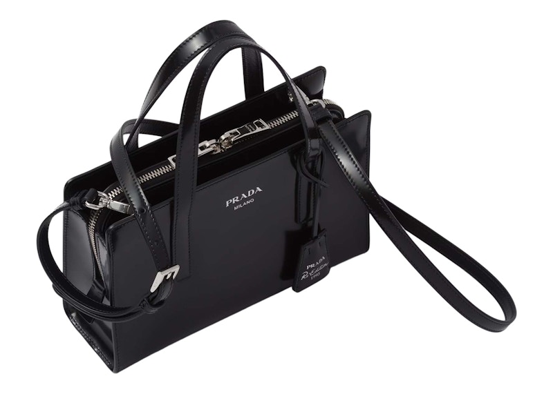 Order Prada Re-Edition 1995 Beg Tangan Mini Kulit Hitam Berus