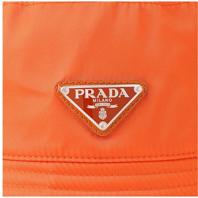 Sombrero de Cubo PRADA Re-Nylon para Hombre - Accesorio de Moda Sostenible. 2HC137-2DMI-F0049 Details for Sombrero de Cubo PRADA Re-Nylon para Hombre - Accesorio de Moda Sostenible. 2HC137-2DMI-F0049