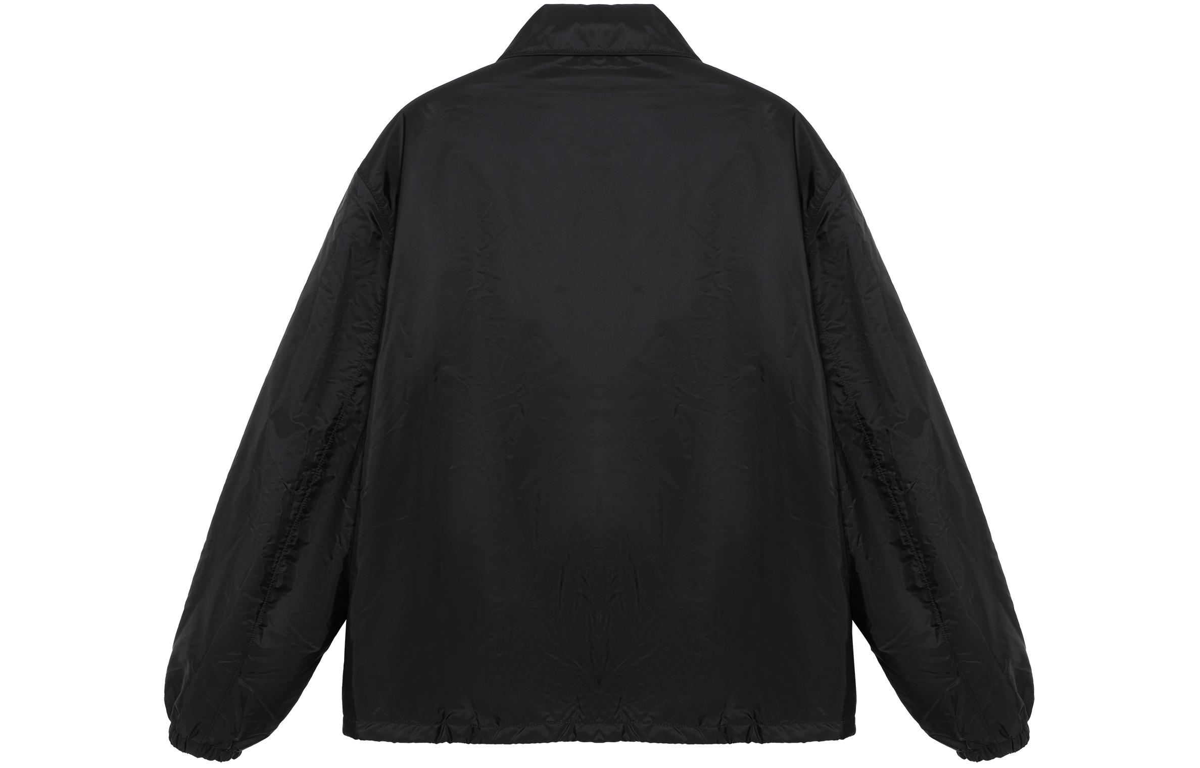 Lookbook PRADA Re-Nylon FW21 黑色三角標扣式腰帶外套 男款 SGB737-1WQ9-F0002-S-202