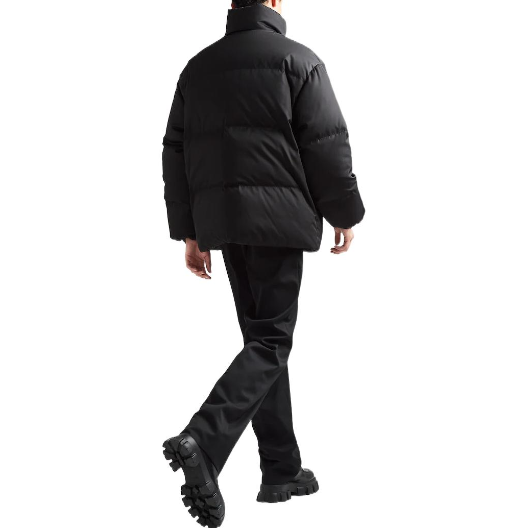 Shop 프라다 리나일론 FW22 리버시블 로고 스탠드 칼라 재킷 남성 블랙 SGC045-1WQ8-F0002-S-222