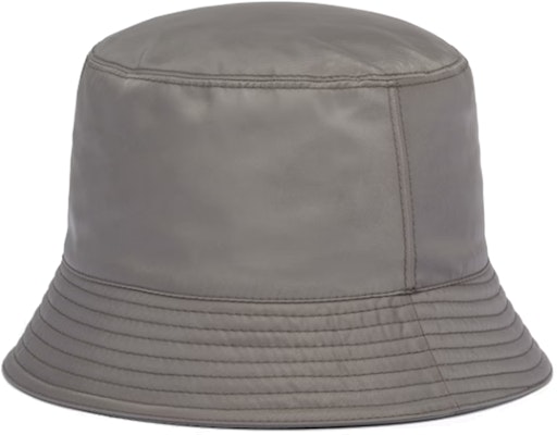 PRADA Re-Nylon Metal Bucket Hat for Men - Grey. 2HC137-2DMI-F0K44 Lookbook PRADA Re-Nylon Metal Bucket Hat for Men - Grey. 2HC137-2DMI-F0K44