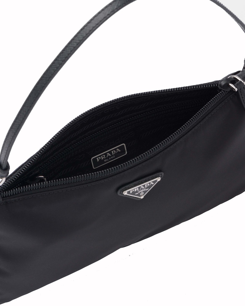 Lookbook Prada Re-Nylon Beg Mini Hitam