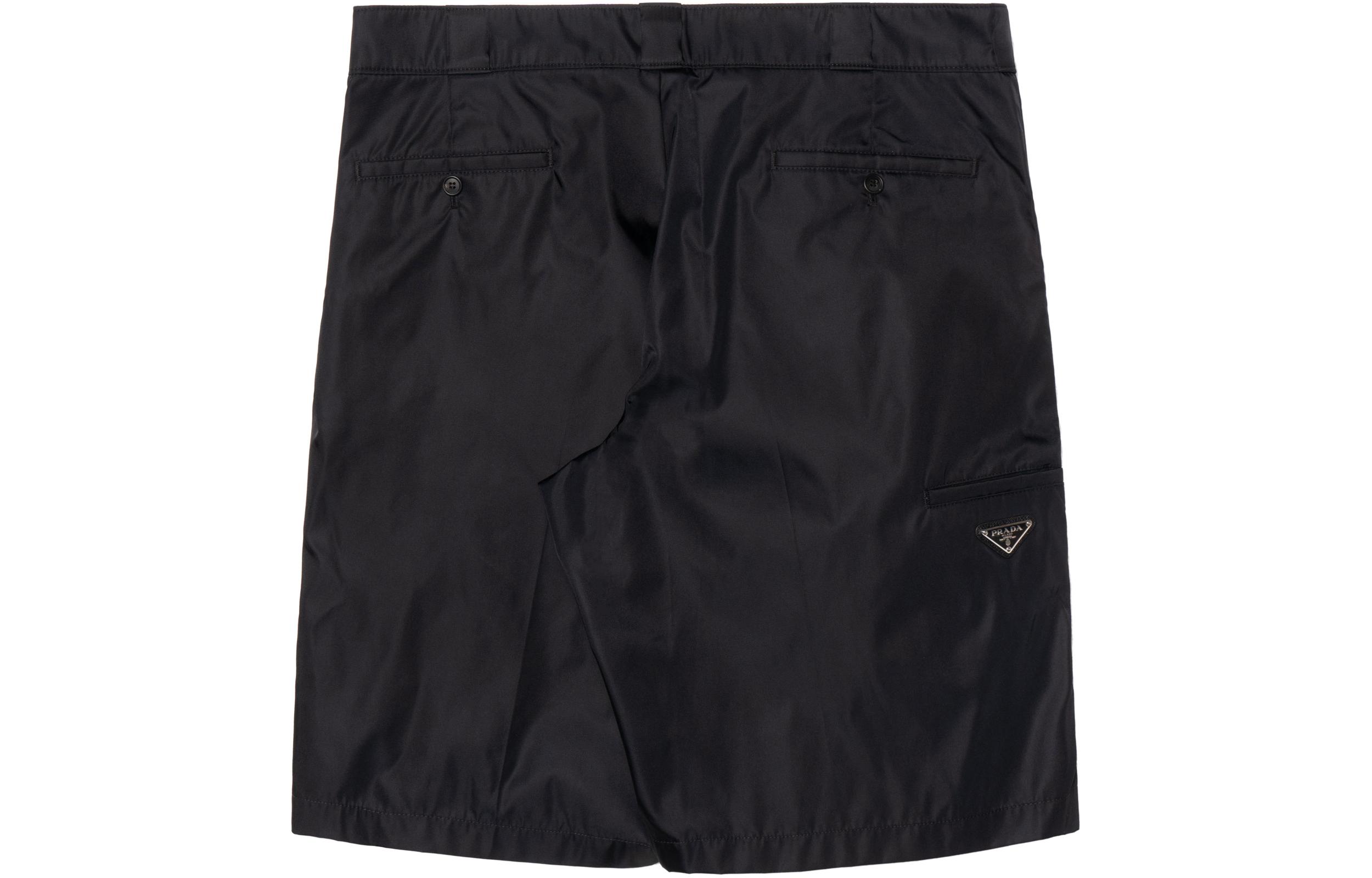Lookbook 普拉达 Re-Nylon SS21 黑色休闲百慕大短裤 SPG32-1WQ8-F0002-S-182