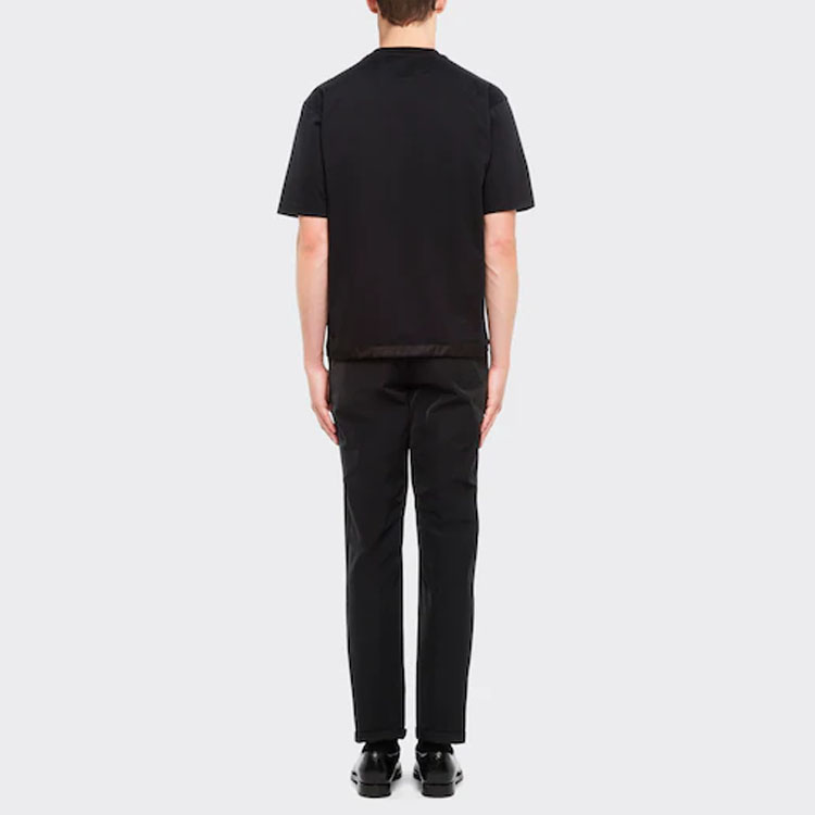 Purchase 프라다 리나일론 SS22 블랙 트라이앵글 로고 니트 크루넥 티셔츠 UJN661-11CK-F0002-S-221