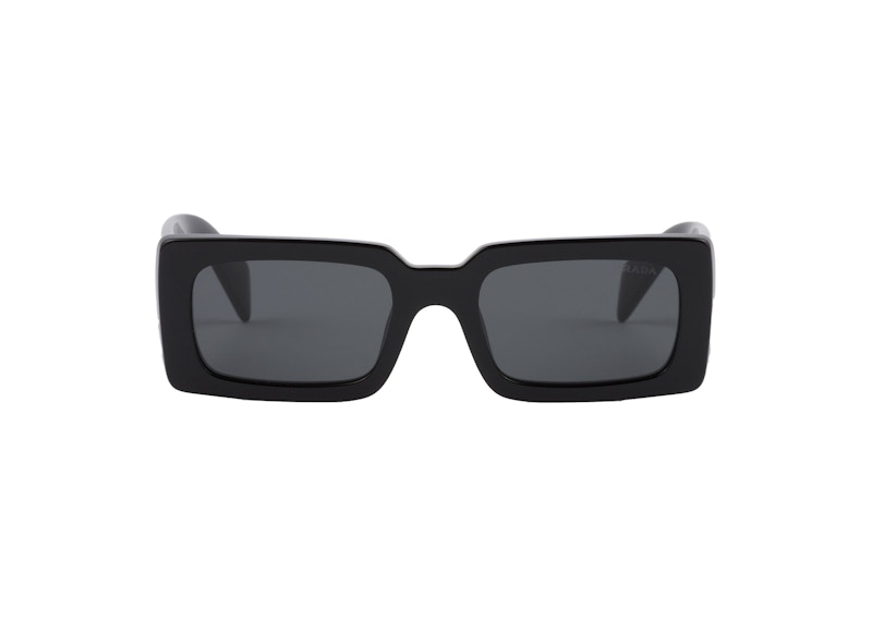 Order Prada Cermin Mata Segi Empat Hitam (SPRA07 1ABFS0)