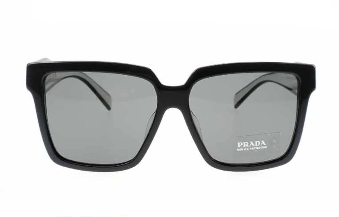 Lookbook PRADA 复古方形太阳镜 米色情侣款 带标志镜腿 SPR24ZF-1AB5S057