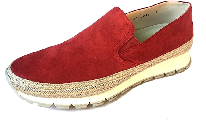 Prada Slip-On Low 'Red Velvet' 4D2803_054_F0056 Lookbook Prada Slip-On Low 'Red Velvet' 4D2803_054_F0056