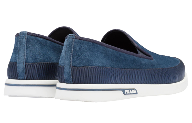 Lookbook Zapatillas Prada Slip-On de Ante 'Azul' 4D3434_054_F073A