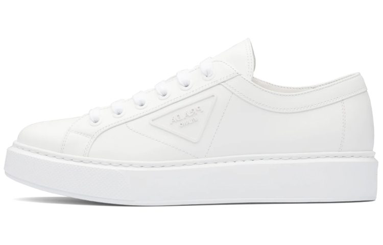 Buy プラダ ソフトカーフ ホワイトファッションスニーカー 4E3560_A21_F0009