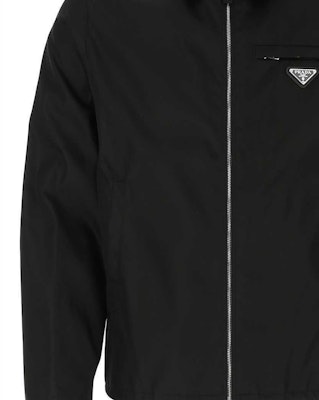 PRADA SS21 Logo Zipped Collar Jacket Black SGB684S2111WQ8-F0002 Sizing PRADA SS21 Logo Zipped Collar Jacket Black SGB684S2111WQ8-F0002