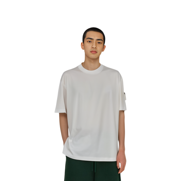 Shop Camiseta Blanca PRADA SS21 Suelta con Bolsillo Cremallera en el Brazo. UJN762S2121ZLC-F0009