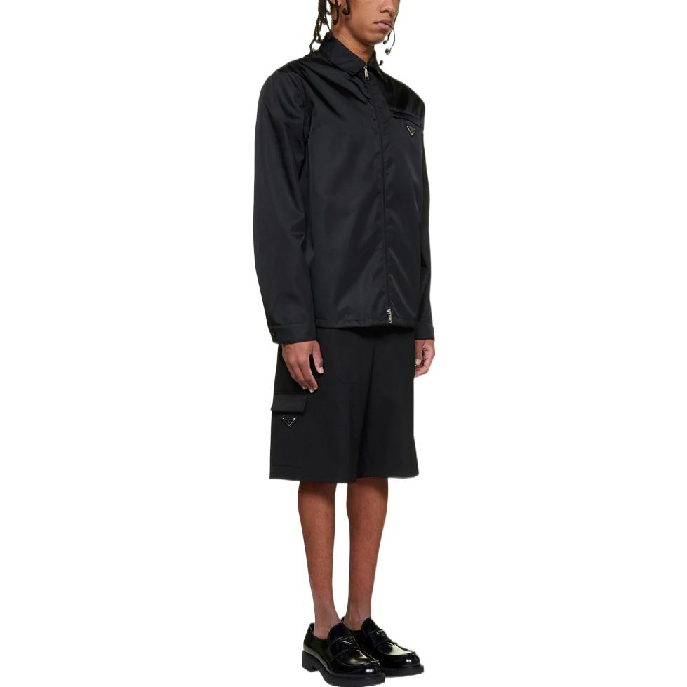 Purchase PRADA SS22 黑色拉鍊翻領長袖外套 SC502-1WQ8-F0002