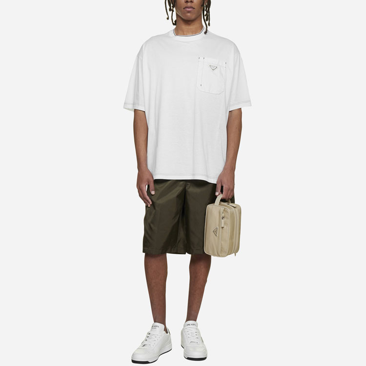 Shop プラダ SS22 ホワイト クルーネック 無地 半袖 Tシャツ UJN79010D3-F0009