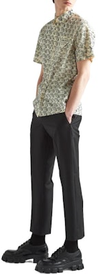 PRADA SS22 White Leopard Print Stretch Cotton Short-Sleeve Shirt. UCS293-10NM-F0061-S-192 Lookbook PRADA SS22 White Leopard Print Stretch Cotton Short-Sleeve Shirt. UCS293-10NM-F0061-S-192