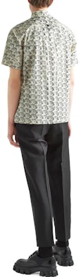PRADA SS22 White Leopard Print Stretch Cotton Short-Sleeve Shirt. UCS293-10NM-F0061-S-192 Shop PRADA SS22 White Leopard Print Stretch Cotton Short-Sleeve Shirt. UCS293-10NM-F0061-S-192