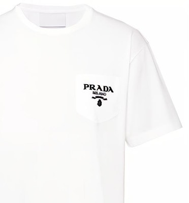 PRADA SS22 白色标志圆领T恤 简约设计 UJN787-1Z53-F0009-S-221 Sizing PRADA SS22 白色标志圆领T恤 简约设计 UJN787-1Z53-F0009-S-221