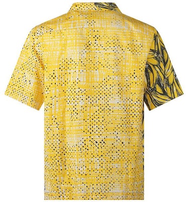 PRADA SS22 黃色拼接印花防曬短袖寬鬆襯衫 UCS406-1ZVH-F0010-S-212 Lookbook PRADA SS22 黃色拼接印花防曬短袖寬鬆襯衫 UCS406-1ZVH-F0010-S-212