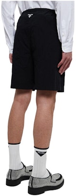 PRADA SS22 弹性腰黑色短裤 休闲穿搭 SPH173K2G-F0002 Lookbook PRADA SS22 弹性腰黑色短裤 休闲穿搭 SPH173K2G-F0002