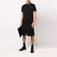 Shop PRADA SS22 刺繡標誌黑色Polo衫。 UJN765-1ZMI-F0002-S-212