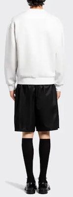 普拉达 SS22 白色标志印花长袖圆领卫衣 UJL207-1Z54-F0009-S-221 Shop 普拉达 SS22 白色标志印花长袖圆领卫衣 UJL207-1Z54-F0009-S-221