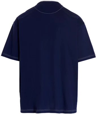 PRADA SS22 Kaos Oversized Saku Biru Navy Fashion. UJN790-10D3-F0021-S-221 Lookbook PRADA SS22 Kaos Oversized Saku Biru Navy Fashion. UJN790-10D3-F0021-S-221