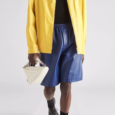 普拉达 SS22 男士高腰宽松短裤 深紫蓝色 UPP224-1WDV-F0016 Purchase 普拉达 SS22 男士高腰宽松短裤 深紫蓝色 UPP224-1WDV-F0016