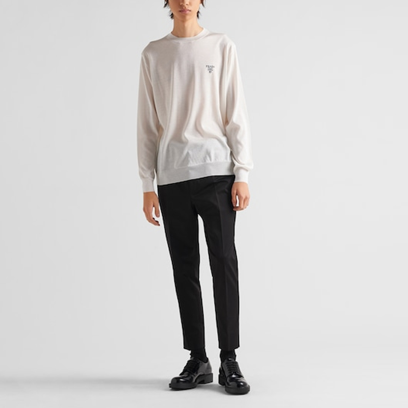 Lookbook PRADA SS23  Black Casual Pants with Rear Logo Patch. UP0223-1CMO-F0002-S-231