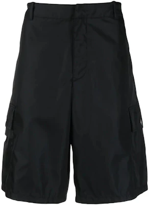 PRADA SS23 Pantalones Cortos Negros con Logo Triangular. SPH244-1WQ8-F0002-S-231 Order PRADA SS23 Pantalones Cortos Negros con Logo Triangular. SPH244-1WQ8-F0002-S-231
