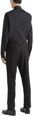 PRADA SS23 Camisa Negra Protección Solar de un Solo Botón. UCM608-10HT-F0002 Shop PRADA SS23 Camisa Negra Protección Solar de un Solo Botón. UCM608-10HT-F0002