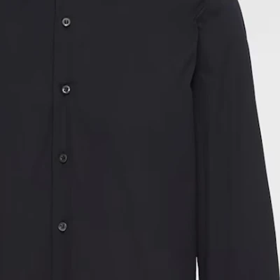 PRADA SS23 Camisa Negra Protección Solar de un Solo Botón. UCM608-10HT-F0002 Sizing PRADA SS23 Camisa Negra Protección Solar de un Solo Botón. UCM608-10HT-F0002
