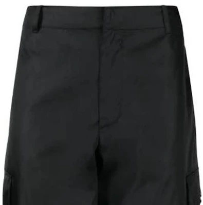 PRADA SS23 黑色直筒休閒長褲帶側口袋。 SPH243-1WQ8-F0002-S-231 Details for PRADA SS23 黑色直筒休閒長褲帶側口袋。 SPH243-1WQ8-F0002-S-231