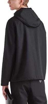 普拉达SS23黑色徽章贴布长袖拉链连帽外套夹克. SGC195-11A6-F0002-S-231 Details for 普拉达SS23黑色徽章贴布长袖拉链连帽外套夹克. SGC195-11A6-F0002-S-231