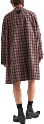 PRADA SS23 Brown Checkered Single-Breasted Mid-Length Trench Coat SGC214-12OE-F0G9F-S-231 Shop PRADA SS23 Brown Checkered Single-Breasted Mid-Length Trench Coat SGC214-12OE-F0G9F-S-231