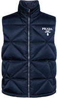 PRADA SS23 Solid Color Letter Print Zip-Up Puffer Vest. SGC115-1WQ8-F0SVF-S-202 PRADA SS23 Solid Color Letter Print Zip-Up Puffer Vest. SGC115-1WQ8-F0SVF-S-202
