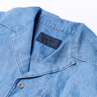 Details for PRADA SS23 Kemeja Biru Logo Warna Solid Single-Breasted Pelindung Matahari. GEC068-12N1-F0V3N-S-212