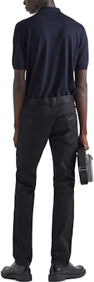 PRADA SS23 솔리드 스트레이트 핏 캐주얼 팬츠 블랙 GEP327-1W4P-F0557-S-221 Shop PRADA SS23 솔리드 스트레이트 핏 캐주얼 팬츠 블랙 GEP327-1W4P-F0557-S-221