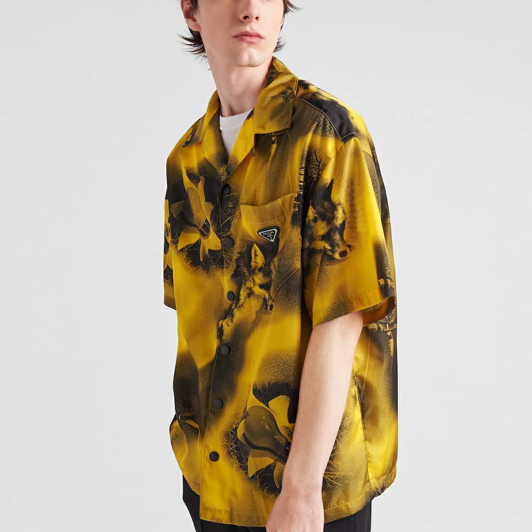 Purchase PRADA SS23 黄色印花防曬短袖襯衫 SC513-11P1-F0010-S-202