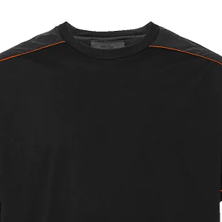 Lookbook Camiseta Negra Manga Corta Cuello Redondo PRADA SS23 Outline. SJN233-1TEH-F0AH9