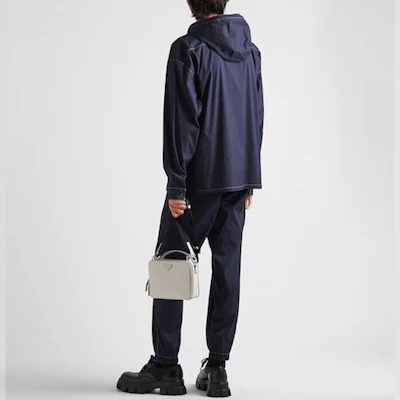 Prada SS23 男士海軍藍純色連帽長袖外套 SC686-12VC-F022E-S-231 Purchase Prada SS23 男士海軍藍純色連帽長袖外套 SC686-12VC-F022E-S-231