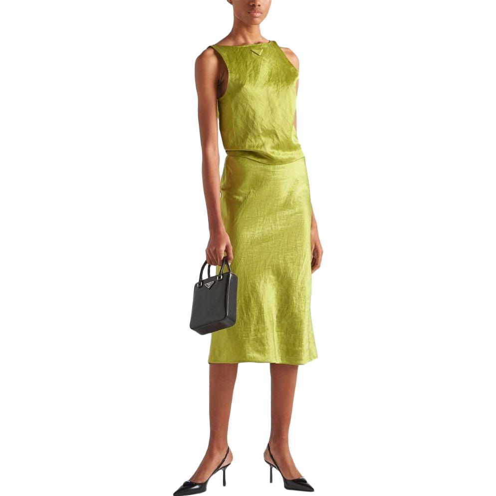 Lookbook Falda Midi Sólida de Satén Verde Helecho PRADA SS23. P133V-12TI-F0613-S-231