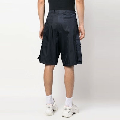 PRADA SS23 三角標誌深藍色工裝短褲 SPH244-1WQ8- F0SVF-S-231 Shop PRADA SS23 三角標誌深藍色工裝短褲 SPH244-1WQ8- F0SVF-S-231